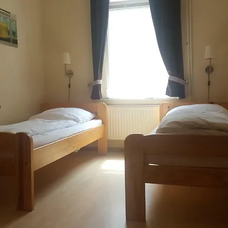 Flow Hostel